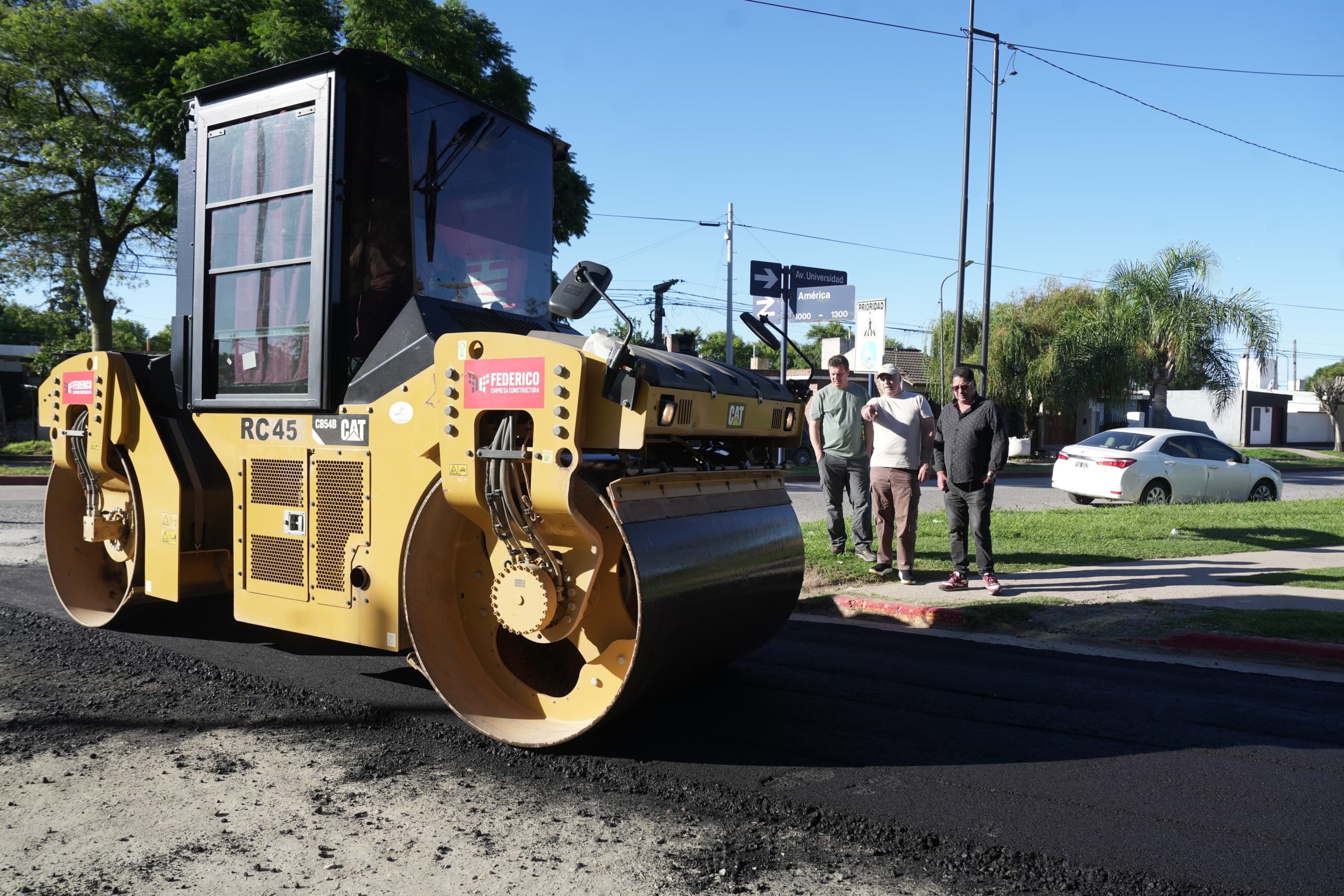 DOS BARRIOS DE LA CIUDAD FUERON PAVIMENTADOS: AVANZAN LAS OBRAS Y ...