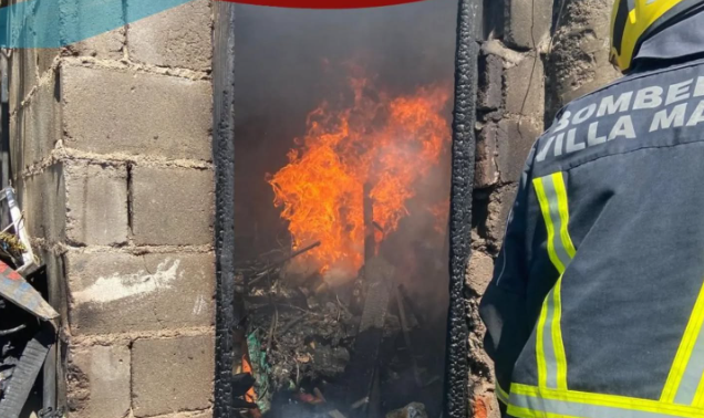 BOMBEROS INCENDIO