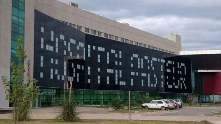 HOSPITAL PASTEUR FRENTE