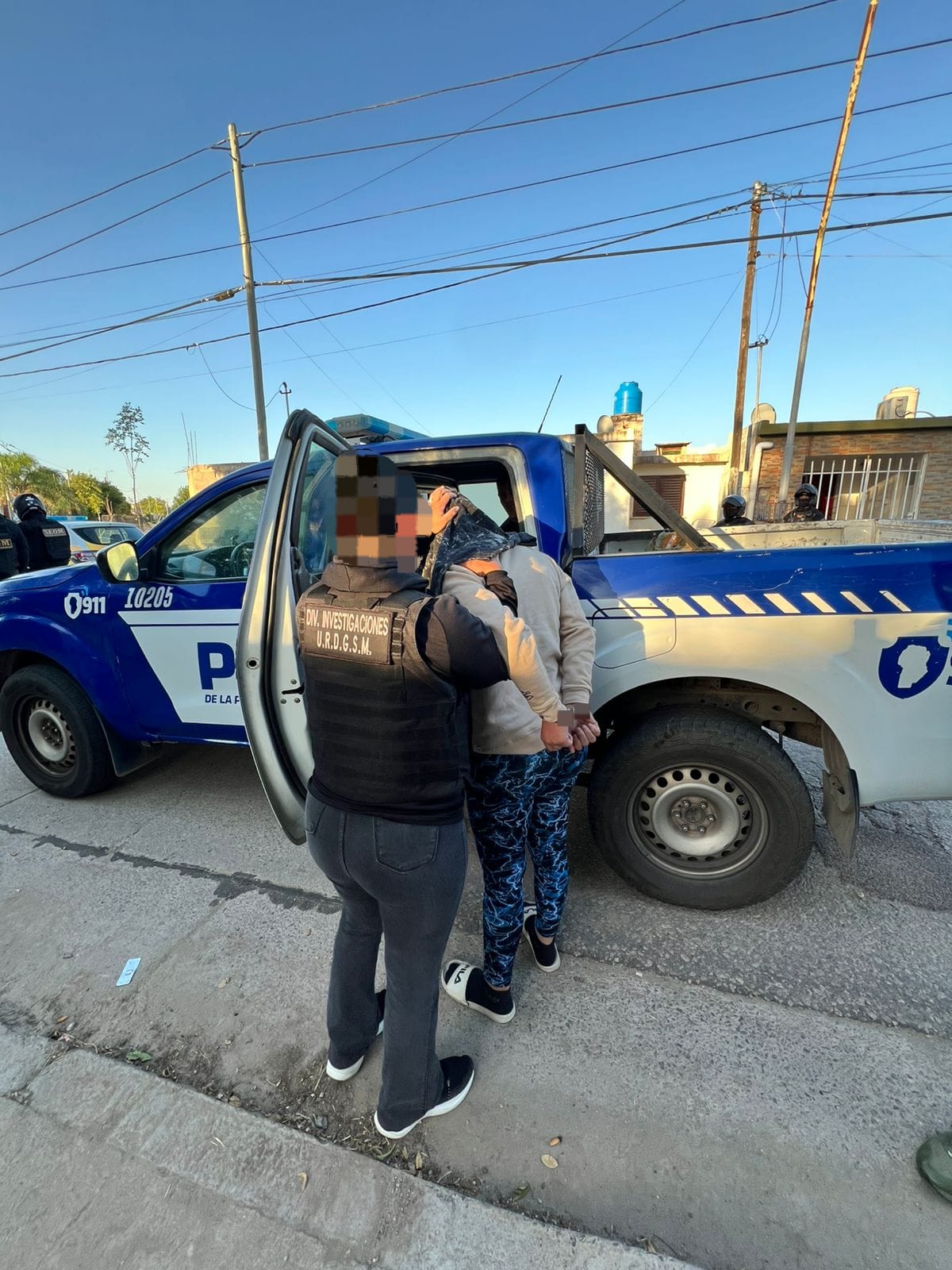 VILLA NUEVA: QUEDARON DETENIDOS UN HOMBRE Y UNA MUJER POR COMETER ...