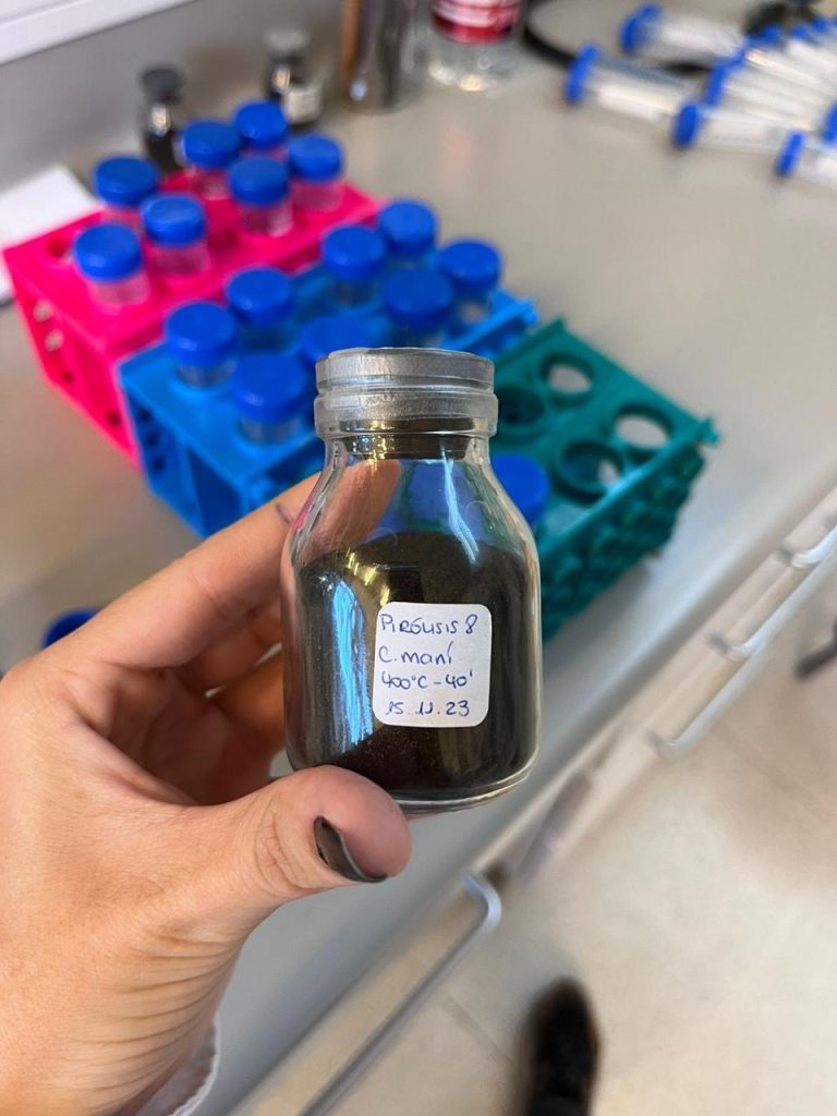 01eb88a3-6507-4e69-b917-22e51274cec0