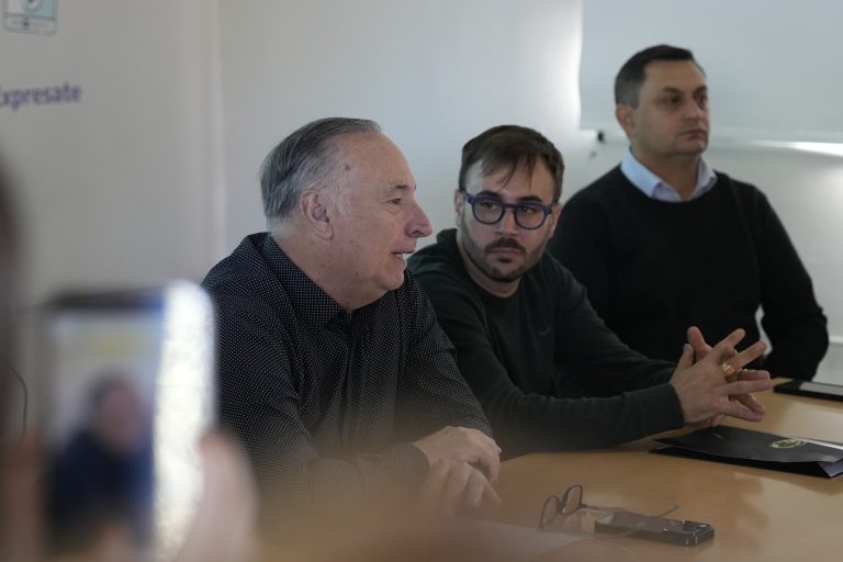 431e775b-cb27-42cc-9e1f-40dc14a35884